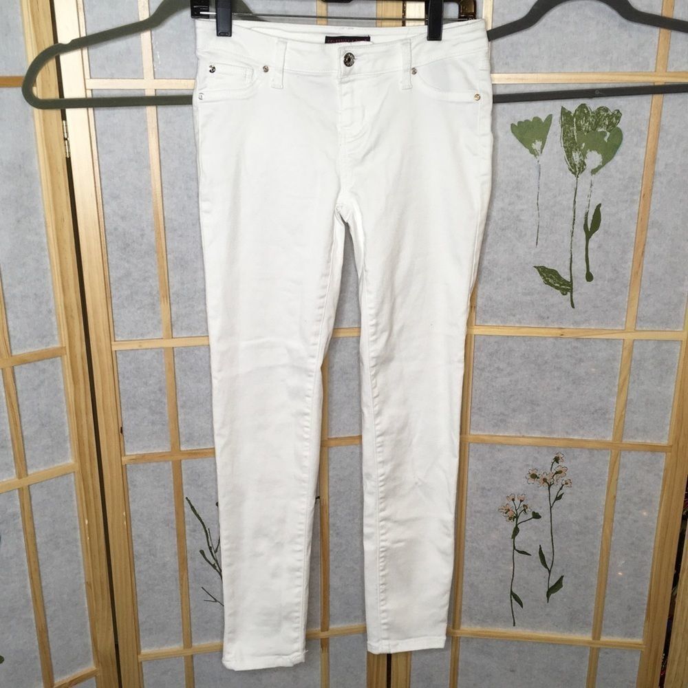 Celebrity Pink white jeans